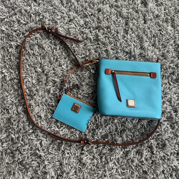 Dooney & Bourke Teal Pebble Leather Crossbody with matching Zip Wallet - Picture 1 of 9